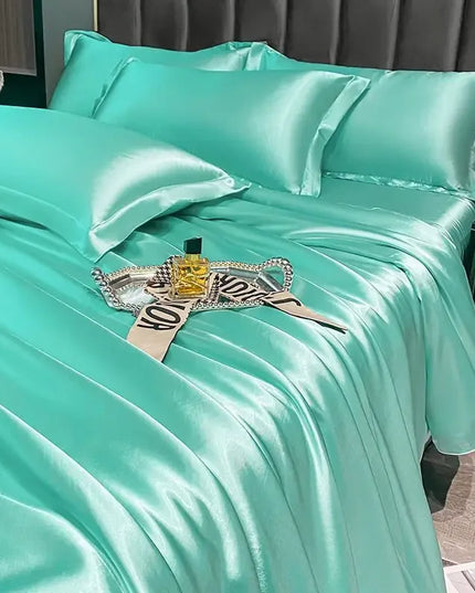 Luxury nordic silk (3piece) bedding set